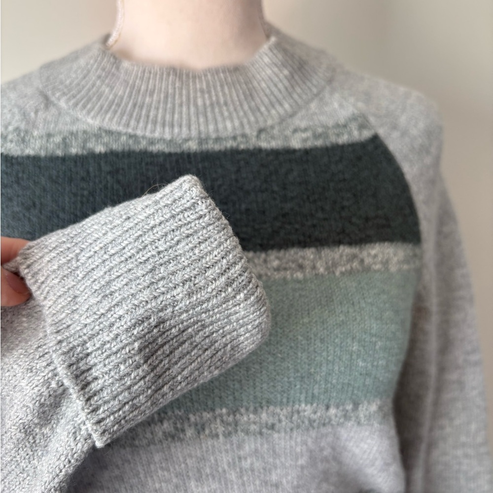 Denver Hayes Striped Ribbed Crewneck Sweater Grey Green XS - Picture 5 of 9